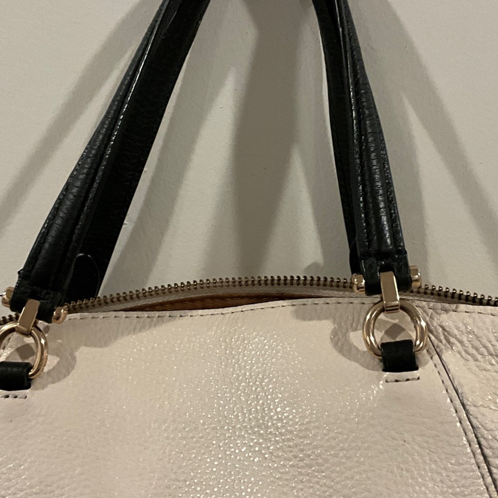 Coach Cream Tote with Black Handles - Picture 9 of 16